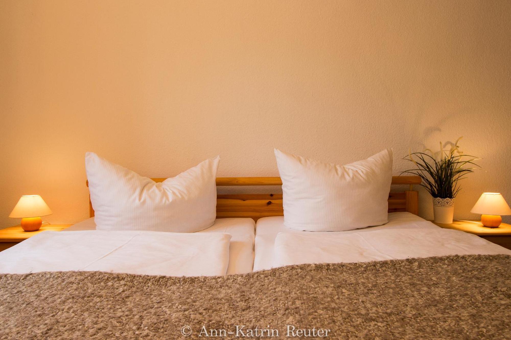 Ferienhaus Am Ufer - Ferienwohnung Strandsand Засниц Экстерьер фото